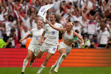 england football women score